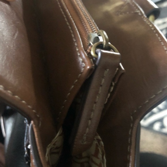 Tignanello Leather Two Tone Shoulder Bag Brown Black Double Handle Zip Pocket - Picture 7 of 8